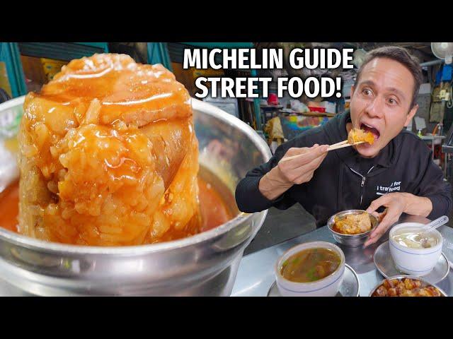 Taiwan Night Market STREET FOOD TOUR!!  Visit This Market When You’re in Taiwan!