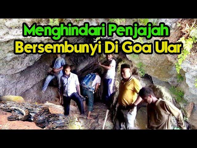 GOA ULAR BANYAK ULAR DITEMPAT INI ADA BERMACAM MACAM JENIS ULAR