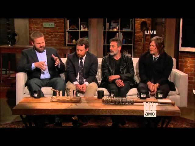 Talking Dead - Robert Kirkman & Scott M. Gimple on cliffhanger