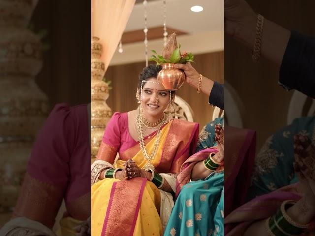 Picture poses for wedding #wedding #weddingphotography #couplegoals