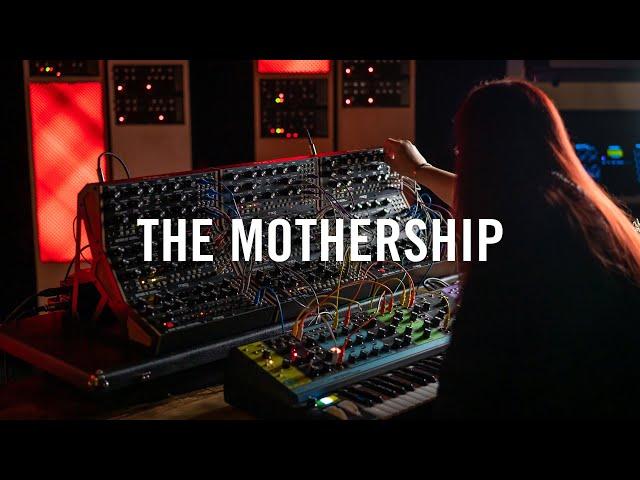 Lisa Bella Donna | The Mothership