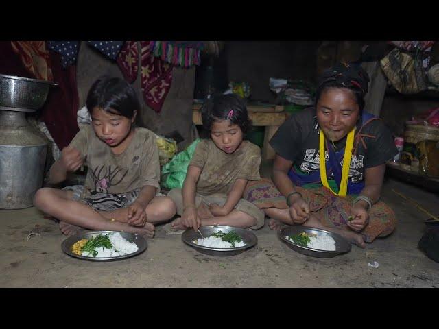 Nepali village || Cooking green vegetables in the village