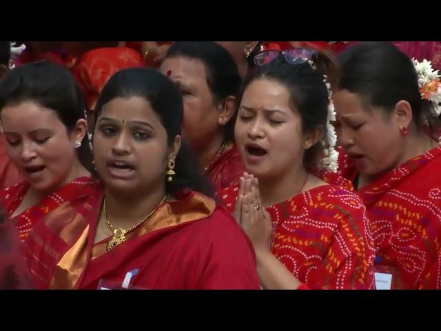 Rudram chanting by 12000 people-Highest energy ever recored by scientist(From Sathya Sai Unit)