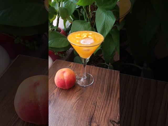 Refreshing Simple Peachy Drink for Summer #summerdrink #refreshingdrink #peach