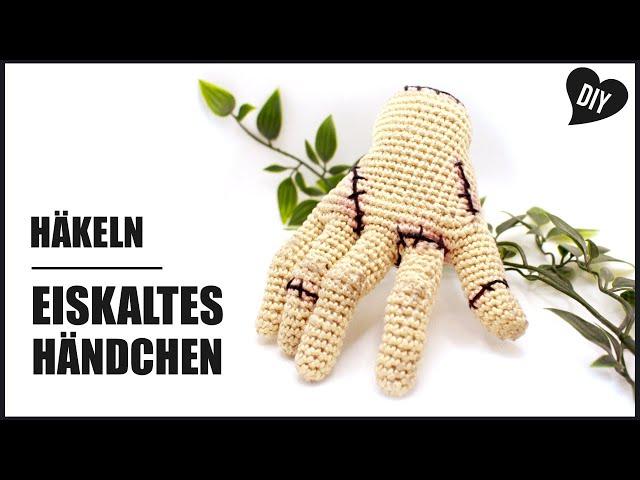 Händchen häkeln - Wednesday | Halloween Häkelanleitung - Amigurumi - DIY Pfirsichteufel