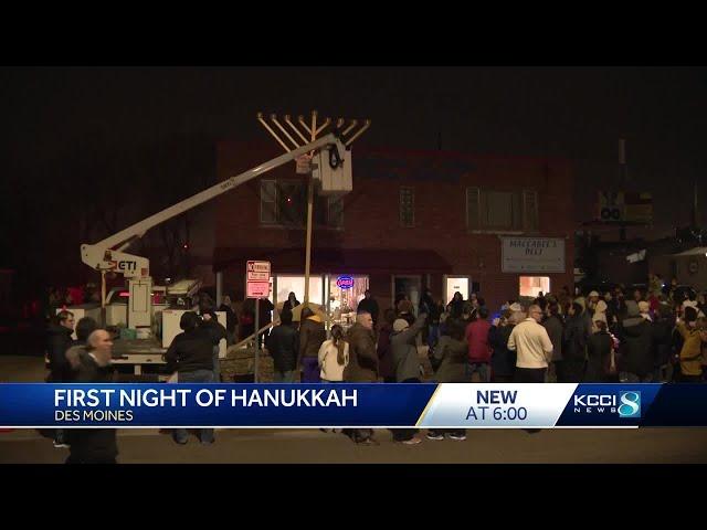 Maccabee's Kosher Deli hosting menorah lightings for Hanukkah