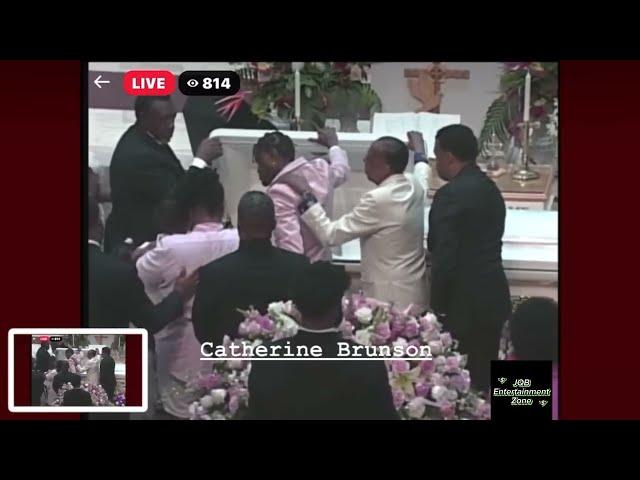 DC couldn’t close the casket Jacky oh funeral