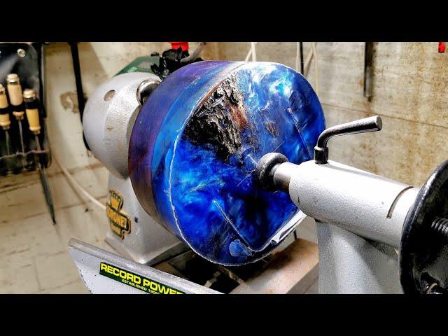 Wood turning a Epoxy Resin Bowl - Inconvenience and Nasty Surprise