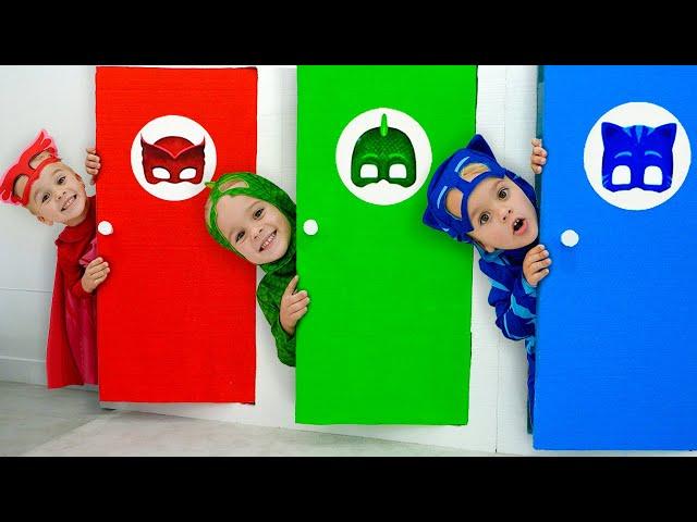 Chris se convierte en disfraces mágicos para niños