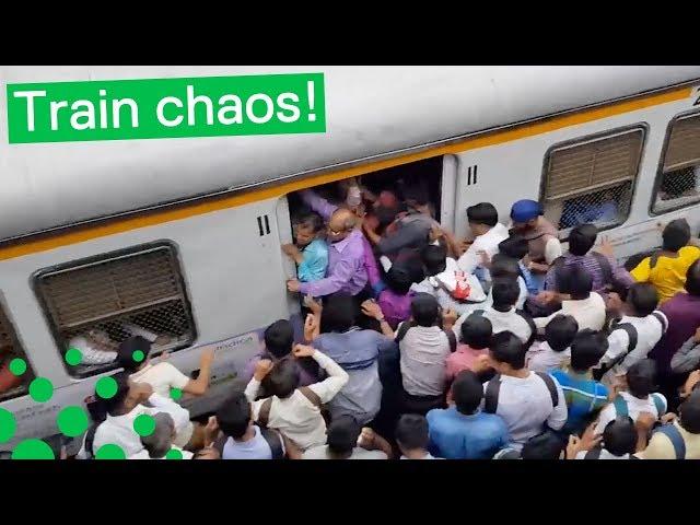 CRAZY STAMPEDE AT INDIAN TRAIN STATION