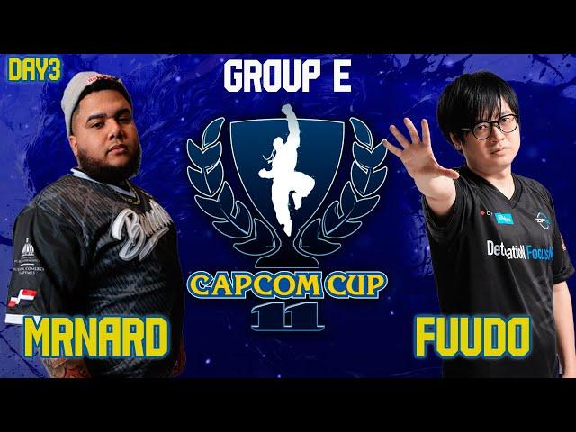 Capcom Cup 11 - Group Stage - Day 3- FUUDO (ed) vs. MENARD (blanka)