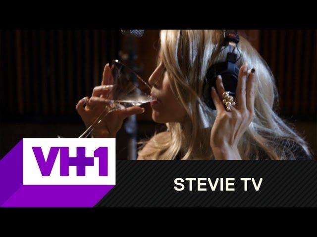 Stevie TV + Kim Zolciak: Behind The Music + VH1