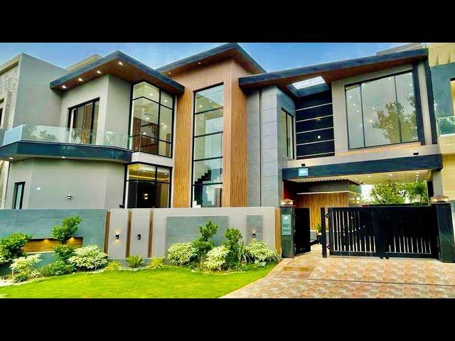 7.5 Marla house for Sale in DHA Lahore, Pakistan | Luxury House Design in Pakistan