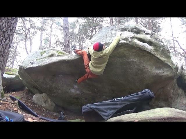 Fontainebleau - Dame Jouanne - Dévertige 7B (failed topout)