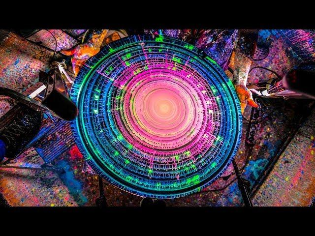 Hypnotic Paintings on a Spinning Potter's Wheel (part 1) by Bogi Fabian