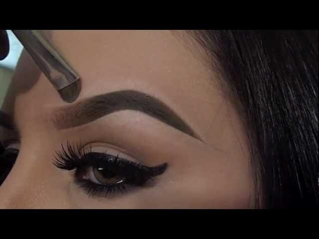 How I Fill In My Eyebrows