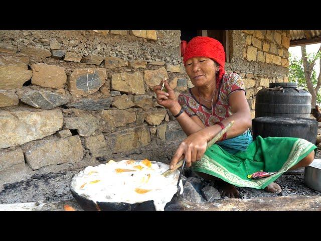 How a Nepal family lives in jungles. Life in remote villages