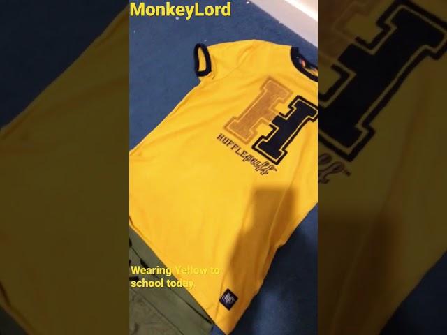 Wearing yellow today||MonkeyLord|| #yellow