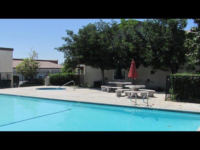 10341 Canoga Ave #3, Chatsworth, CA Presented by Joe Neuah.