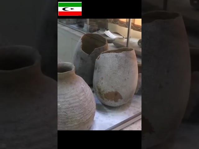 وثائق وأواني فخرية وقطع أثرية وصور شخصيات مهرية #المهرة #دولة #