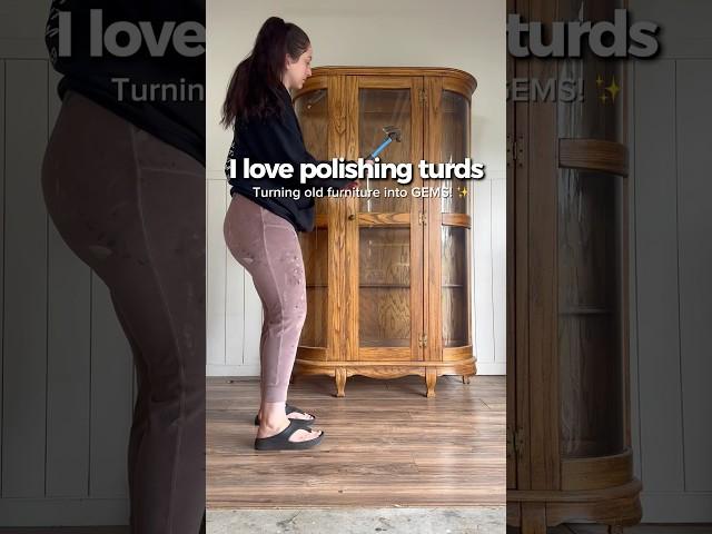 I love polishing turds  #furnituremakeover #furnitureflip #cabinet