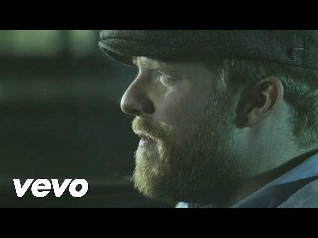 Alex Clare - Treading Water