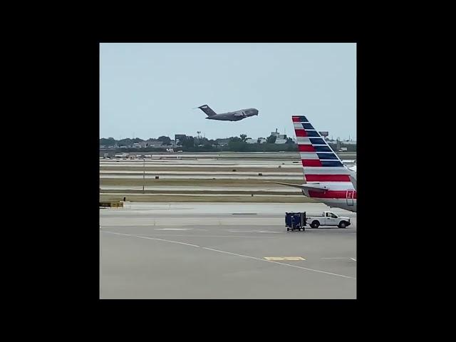 USAF C-17 Globemaster takeoff Chicago O’Hare | Happy Fourth of July!