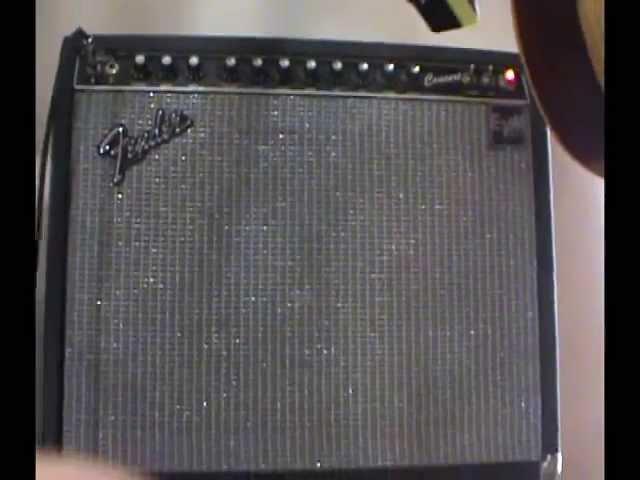 Fender Tube Amp VS WAL MART Solid State Amp By Scott Grove