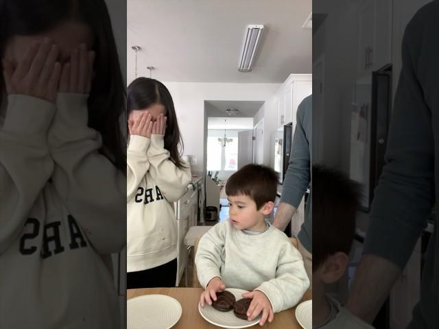 엄마 혼자 쿠키가 없는걸 본 2살 아이의 반응