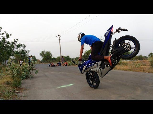 Rolling Stoppie Part 2 : Short Video Yamaha R15 V2.0 Jeet Bhaskar