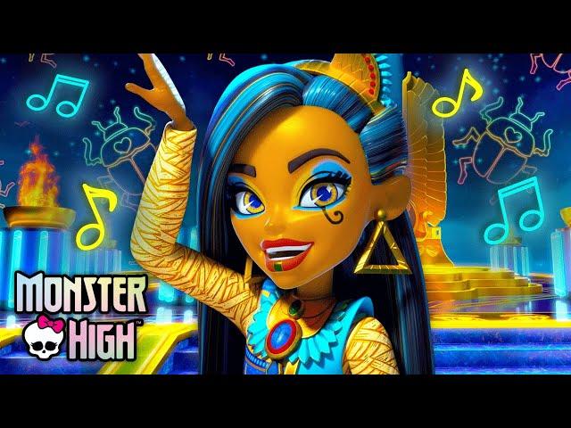 Royally Rule This World (Music Video) ft. Cleo De Nile | Monster High