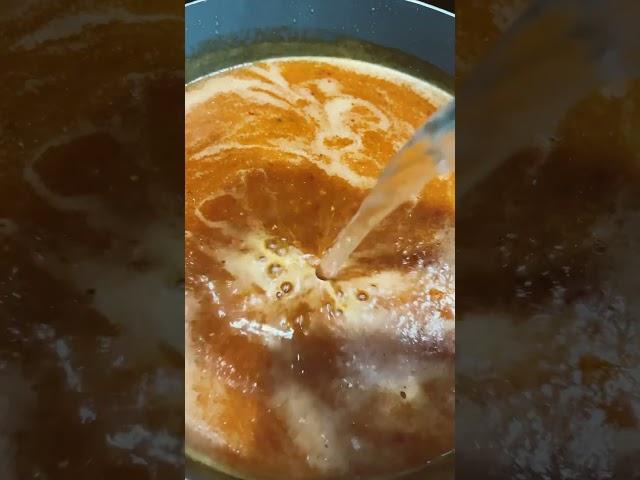 Chicharrones en salsa roja,  #chicharrones #comidas #recetacasera #recetafacil