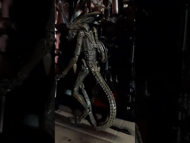 Alien 3 Diorama made from an old TV (NECA Dog Alien figure) - Part 2