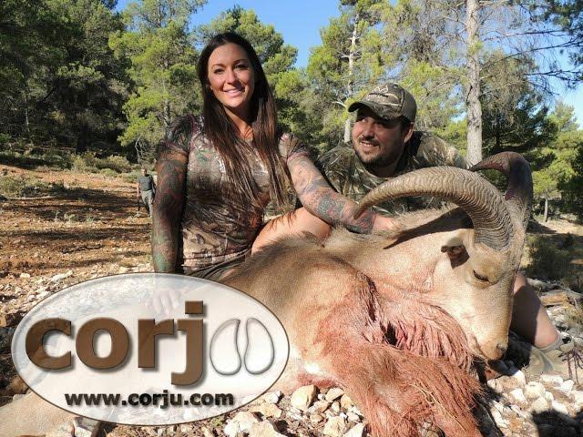 Jacine Jadreskzo hunting barbary sheep in Spain