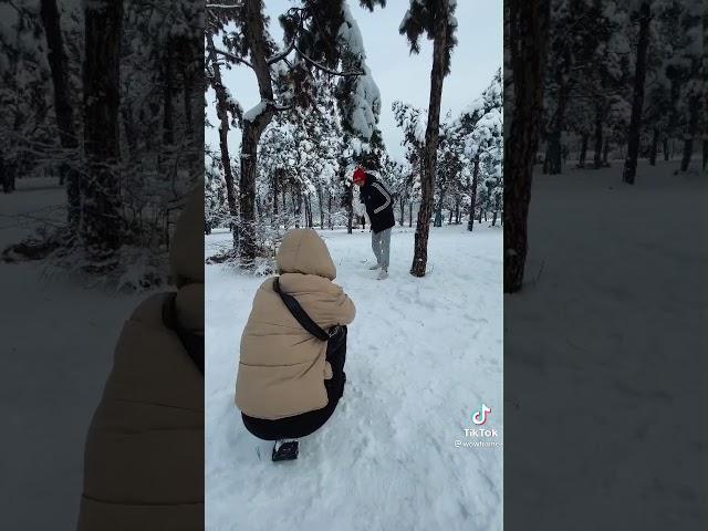 拍照技巧學習相關資料分享~ 家是維繫家人情感的地方，也是幸福的代表，房子一旦生病了，一樣需要用心的照料修復， 我們有專業修繕團隊，提供您最適合的修繕方式，從最小項的快速維修到各專業工項的整合服務，我們