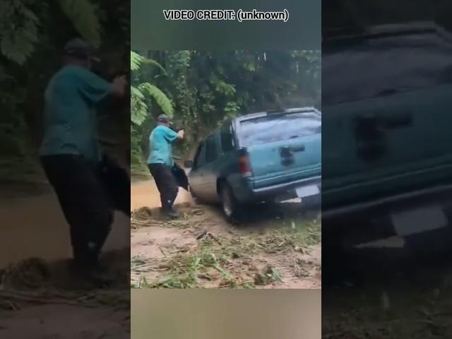 Rude Driver Gets Poetic Instant Karma!