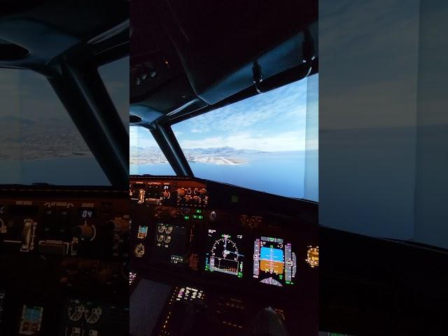 atterrissage rwy 4L Nice LFMN #flight_simulator #homecockpit #aviation #737 #msfs2020 #landing