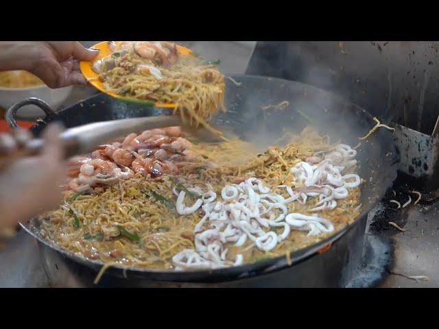 The Best Charcoal Fried Hokkien Mee in Singapore! Won 1st place!!