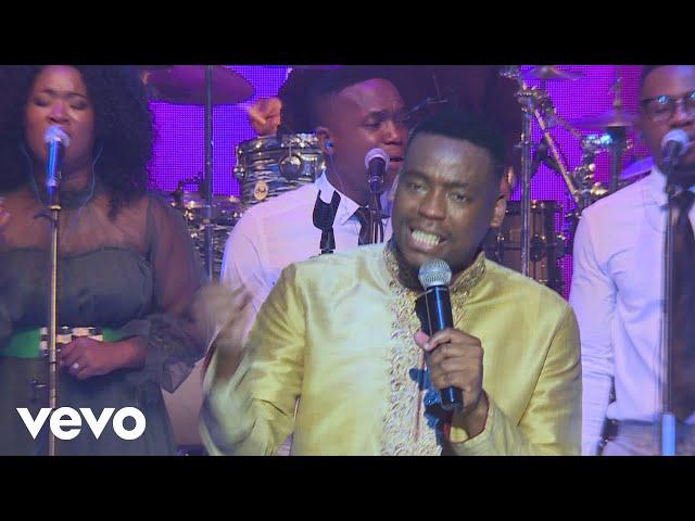 SbuNoah - Ukhona La (Live At The Durban Playhouse, 2019) (Live)