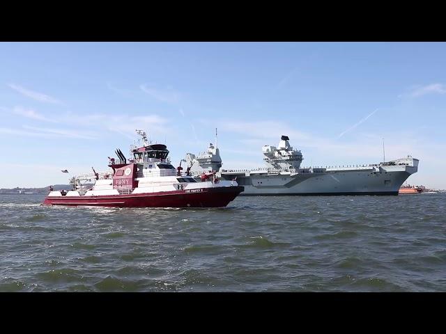 HMS Queen Elizabeth arrives in New York