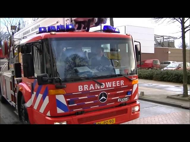 [9-1-2014] Brandweer Bolsward rukt uit voor 'winkelbrand'