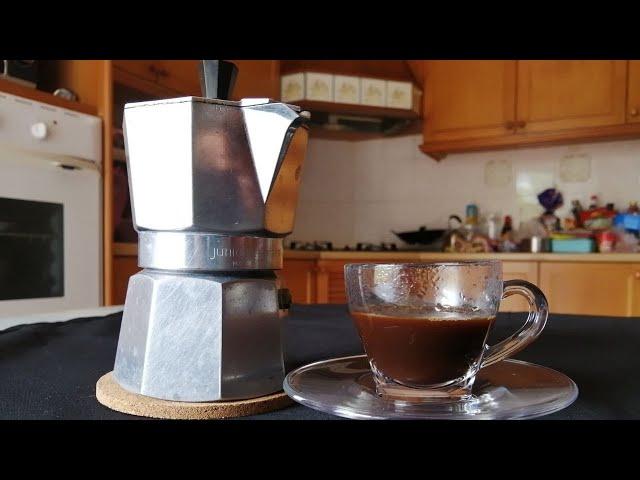 Making Lavazza Rossa Coffee At Home With A Moka Pot | Lavazza Rossa Coffee | Moka Pot Expresso