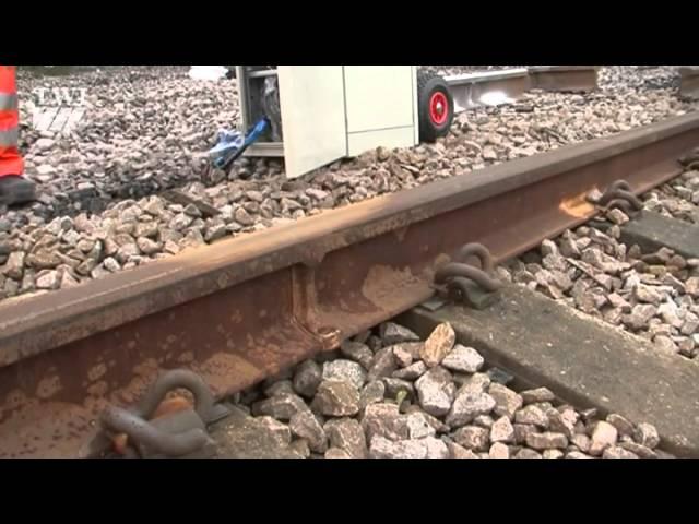 Rail track inspection using phased array ultrasonic testing