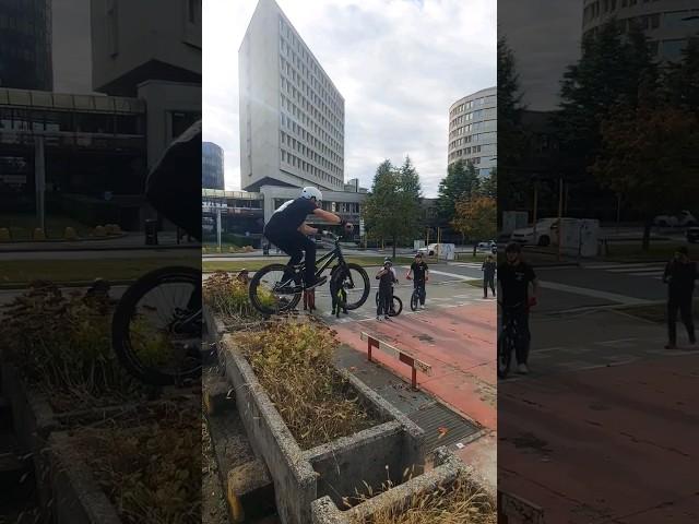 LE BRUTTE AMICIZIE... #jam #group #ride #rider #fun #funny #jump #bike #mtb #street #urban #fyp #yt