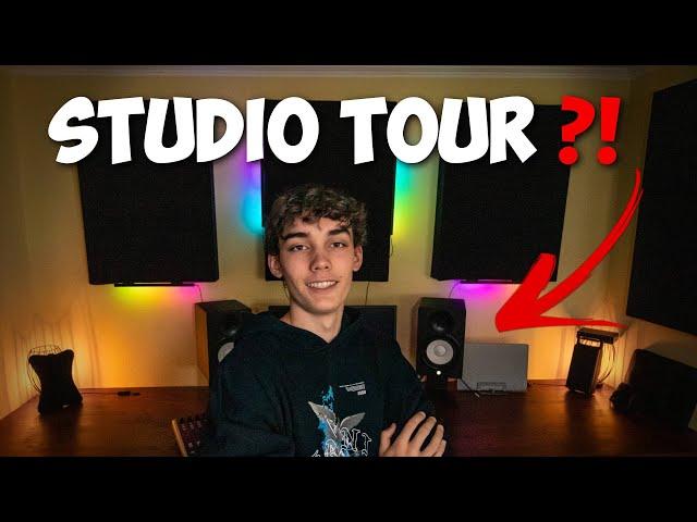 CRAZY BEDROOM STUDIO| STUDIO TOUR + COOKUP