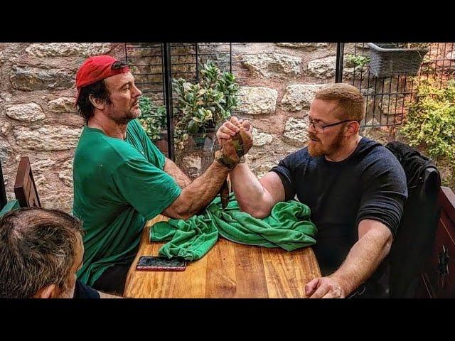 Armwrestling Devon Larratt