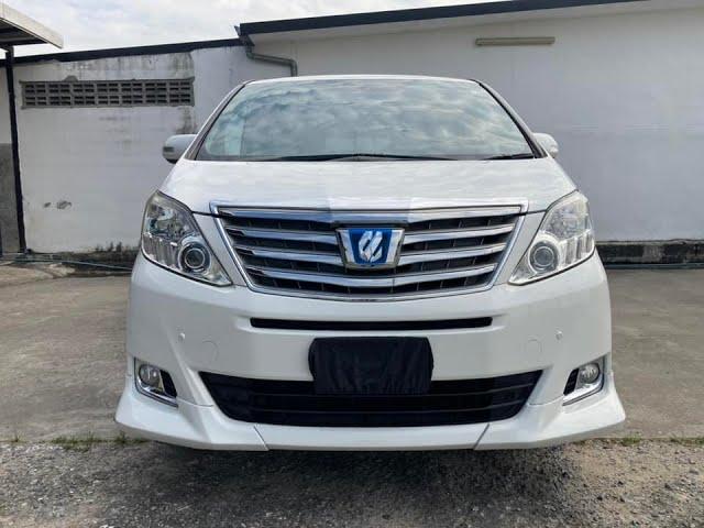 2012 Toyota Alphard Hybrid E-Four