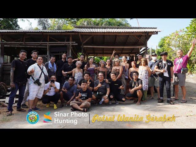 Sinar Photo Hunting | Potret Wanita Gerabah