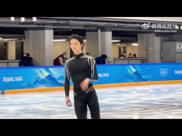 YUZURUHANYU BEIJING2022 OG PHANTOM OF THE OPERA2