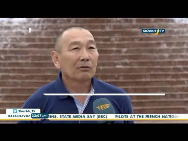 Dombyra making masters talk about their art - Kazakh TV